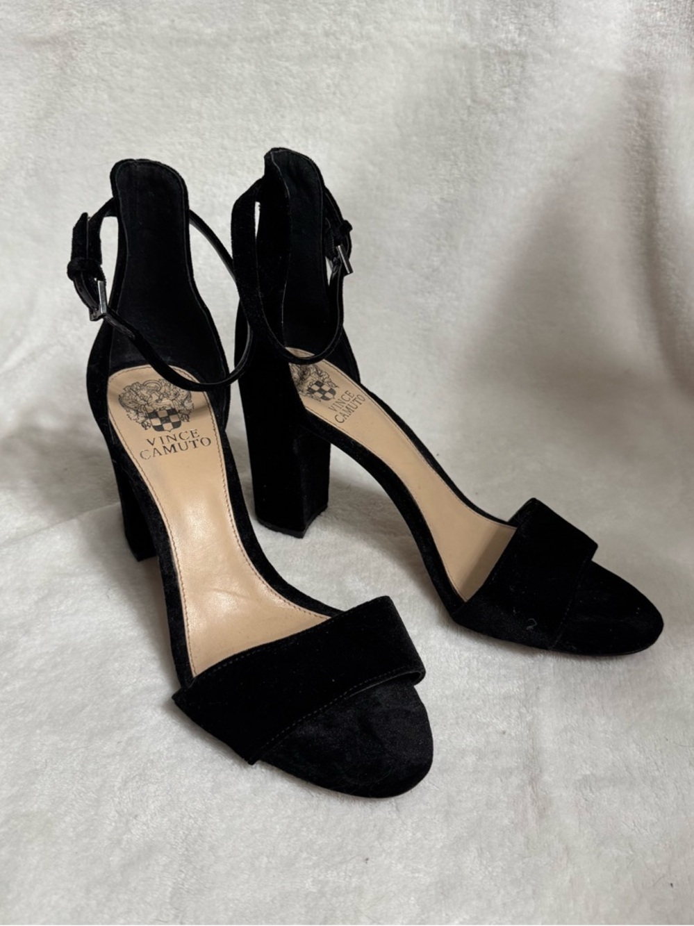 Vince Camuto Corlina suede heeled sandal - size 8